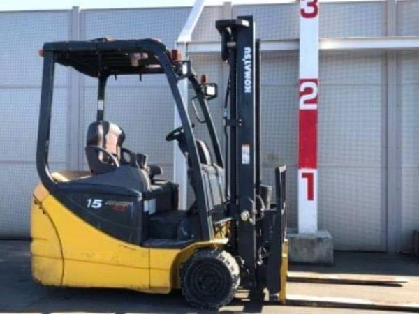 Hình 4:Xe nâng điện 3 bánh ngồi lái 1.5 tấn cũ