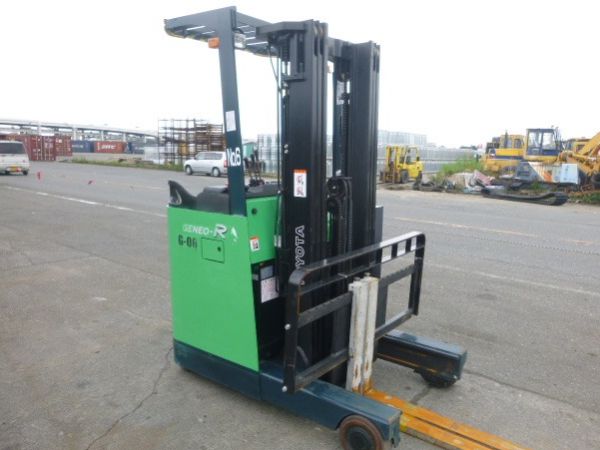 Xe nâng điện đứng lái 1.5 tấn cũ