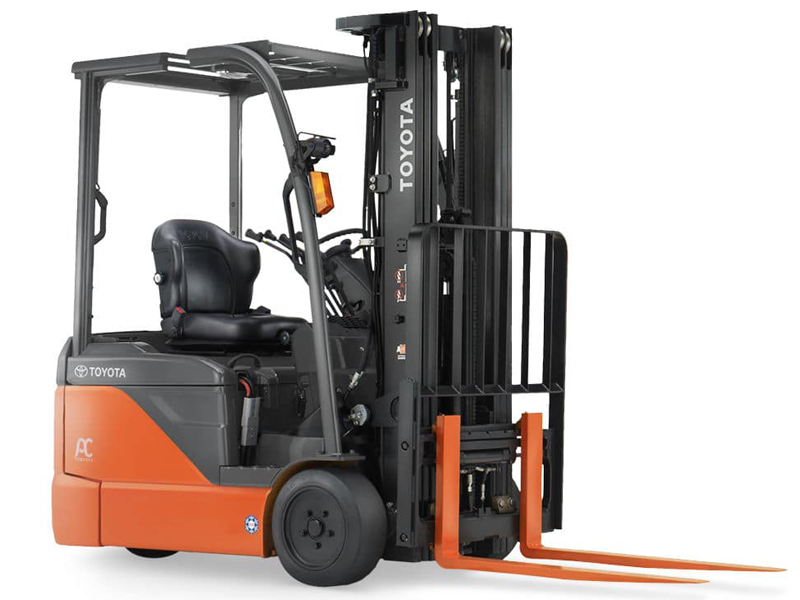 Xe nâng điện Toyota 1 tấn 3 bánh ngồi lái