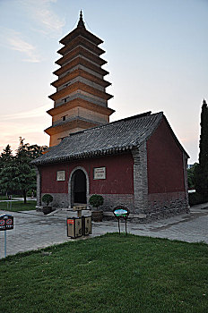 lo bach thu khung 2 ngay
